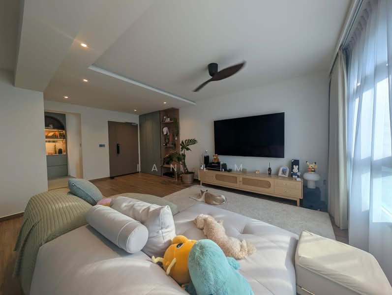 270A Toa Payoh East, 270A Toa Payoh East, 3 Bedrooms, 990 sqft, HDB Flat For Rent, by Ian Lim, 500197467 - Living Room - PropertyGuru.com.sg