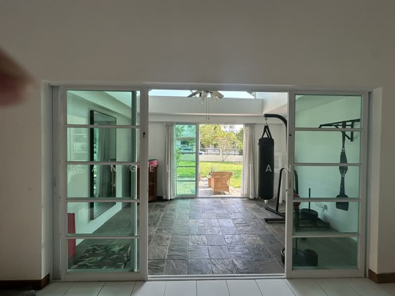98 Lorong M Telok Kurau, , 4 Bedrooms, 3,500 sqft, Detached House For Rent, by Angeline Tan, 500197475 - Family/TV room - PropertyGuru.com.sg