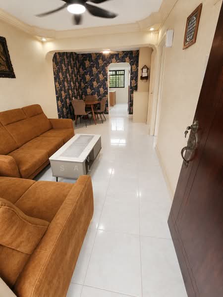 208 Boon Lay Place, 208 Boon Lay Place, 2 Bedrooms, 699 sqft, HDB Flat For Sale, by Noor Saliefah, 500197483 - Living Room - PropertyGuru.com.sg