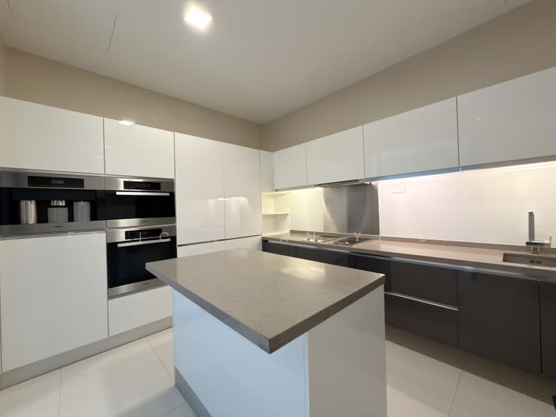 Residences @ Emerald Hill, 119 Emerald Hill Road, 6 Bedrooms, 5,791 sqft, Town House For Sale, by Felicia Tan Yi Jie, 500197484 - Kitchen - PropertyGuru.com.sg