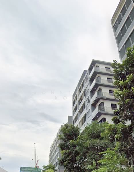 Cheap Freehold Entry Unit in Good Location, Lorong 24 Geylang, Eunos, Geylang, Paya Lebar, Guillemard Rd, 1 Bedroom, 420 sqft, Apartment For Sale, by Jonathan Koh, 500197496 - Exterior - PropertyGuru.com.sg
