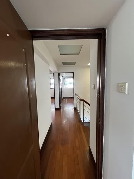 471 Jurong West Street 41, 471 Jurong West Street 41, 3 Bedrooms, 1,625 sqft, HDB Flat For Sale, by Tony Zhao 赵科彦, 500197505 - Corridor - PropertyGuru.com.sg