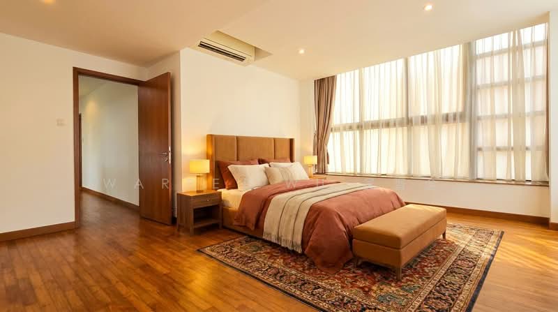 Lornie 18, 12 Lornie Road, 5 Bedrooms, 4,758 sqft, Cluster House For Rent, by Warren Wu 吴晋全, 500197506 - Bedroom - PropertyGuru.com.sg