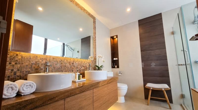 Lornie 18, 12 Lornie Road, 5 Bedrooms, 4,758 sqft, Cluster House For Rent, by Warren Wu 吴晋全, 500197506 - Bathroom - PropertyGuru.com.sg