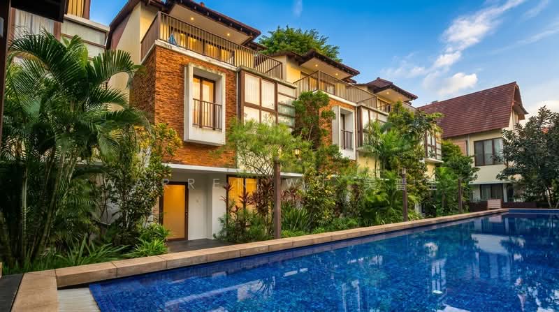 Lornie 18, 12 Lornie Road, 5 Bedrooms, 4,758 sqft, Cluster House For Rent, by Warren Wu 吴晋全, 500197506 - Exterior - PropertyGuru.com.sg