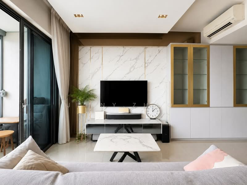 Forest Woods, , 4 Bedrooms, 1,249 sqft, Condominium For Sale, by Jenny Zhao, 500197511 - Living Room - PropertyGuru.com.sg