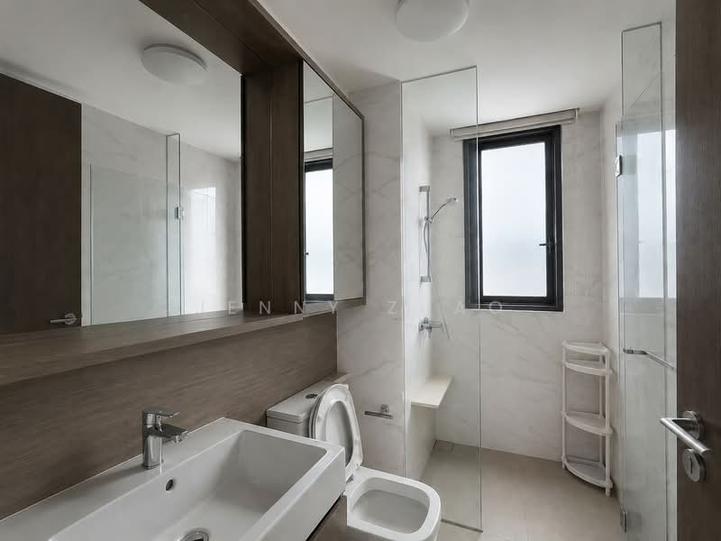 Forest Woods, , 4 Bedrooms, 1,249 sqft, Condominium For Sale, by Jenny Zhao, 500197511 - Bathroom - PropertyGuru.com.sg