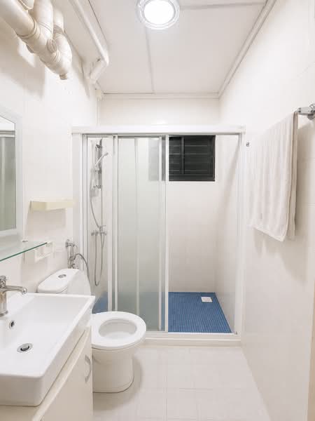 515 Jelapang Road, 515 Jelapang Road, 3 Bedrooms, 1,324 sqft, HDB Flat For Sale, by Nigel J M, 500197516 - Bathroom - PropertyGuru.com.sg