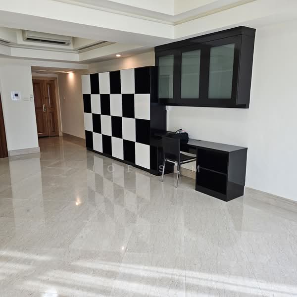 Valley Park, 473 River Valley Road, 3 Bedrooms, 1,249 sqft, Condominium For Rent, by Joe Sim, 500197518 - Dining & Living - PropertyGuru.com.sg