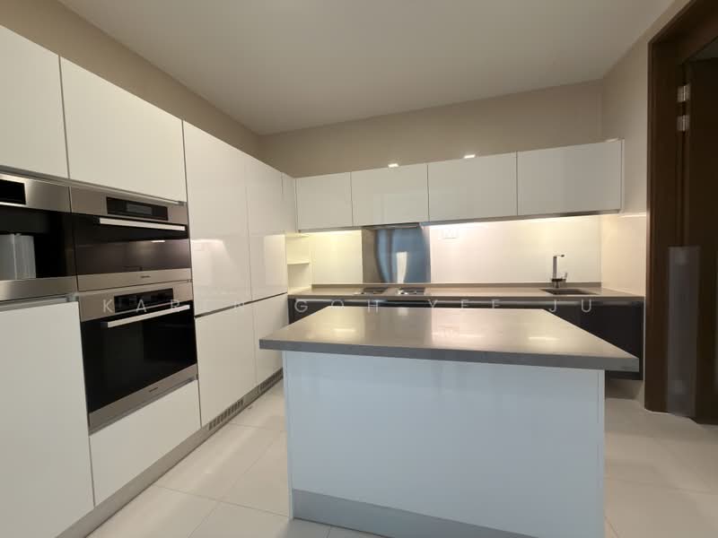Residences @ Emerald Hill, 119 Emerald Hill Road, 5 Bedrooms, 5,791 sqft, Cluster House For Sale, by Karen Goh Yee Ju, 500197519 - Kitchen - PropertyGuru.com.sg