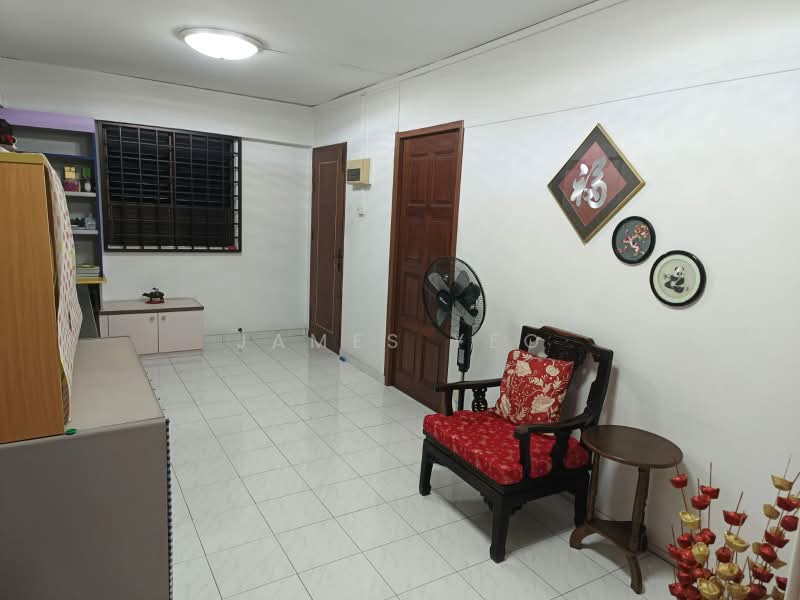 606 Bedok Reservoir Road, 606 Bedok Reservoir Road, Room Rental, 129 sqft, HDB Flat For Rent, by James Yeo, 500197530 - Living Room - PropertyGuru.com.sg