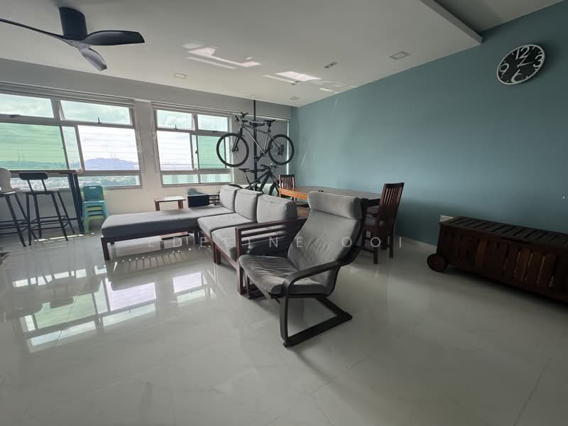 18C Holland Drive, 18C Holland Drive, 3 Bedrooms, 1,259 sqft, HDB Flat For Sale, by Edeline Ooi, 500197532 - Living Room - PropertyGuru.com.sg