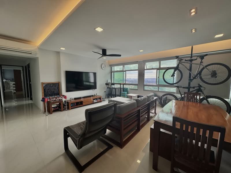 18C Holland Drive, 18C Holland Drive, 3 Bedrooms, 1,259 sqft, HDB Flat For Sale, by Edeline Ooi, 500197532 - Living Room - PropertyGuru.com.sg