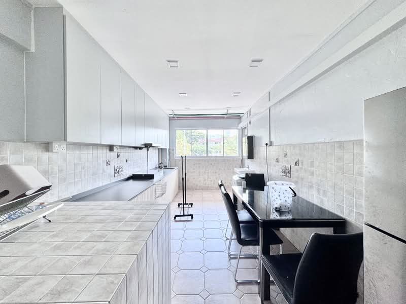 126 Bukit Merah Lane 1, 126 Bukit Merah Lane 1, Room Rental, 250 sqft, HDB Flat For Rent, by Stella Ng, 500197536 - Kitchen - PropertyGuru.com.sg