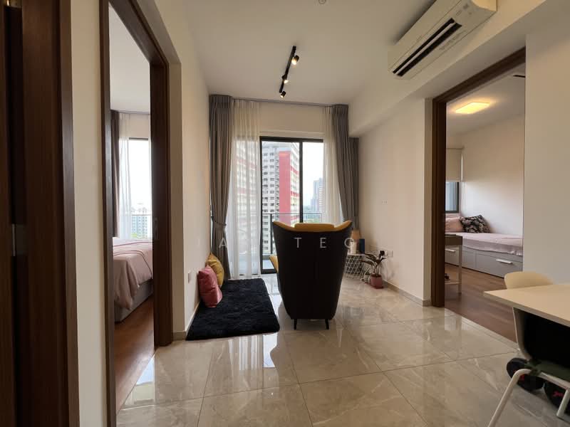 Stirling Residences, 25 Stirling Road, 2 Bedrooms, 635 sqft, Condominium For Rent, by Ian Teo, 500197538 - Living Room - PropertyGuru.com.sg