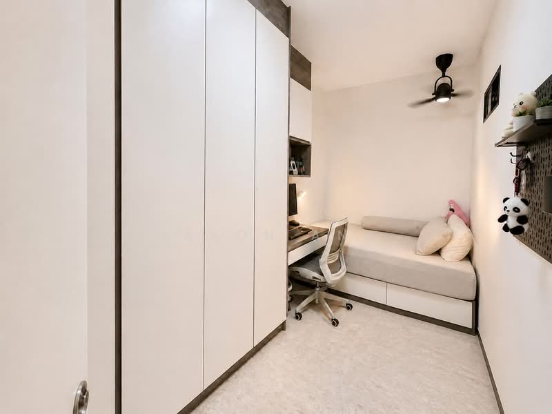 The Eden @ Tampines, 21 Tampines Street 34, 3 Bedrooms, 1,249 sqft, Condominium For Sale, by Jason Ang, 500197543 - Common bedroom - PropertyGuru.com.sg