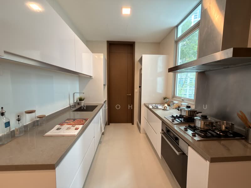 Residences @ Emerald Hill, 119 Emerald Hill Road, 3 Bedrooms, 1,657 sqft, Condominium For Sale, by Karen Goh Yee Ju, 500197551 - Kitchen - PropertyGuru.com.sg