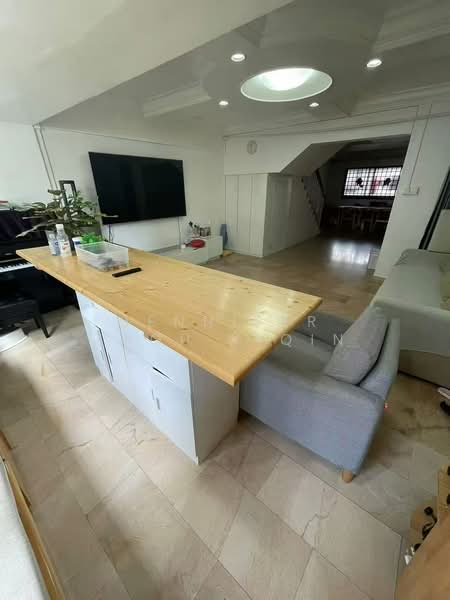 512 Bukit Batok Street 52, 512 Bukit Batok Street 52, 3 Bedrooms, 1,571 sqft, HDB Flat For Sale, by Jennifer Zhou Yiqin, 500197555 - Living Room - PropertyGuru.com.sg