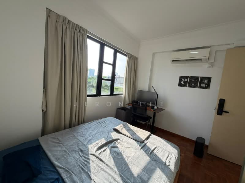 Central Green, 3 Jalan Membina, Room Rental, 160 sqft, Condominium For Rent, by Jeron Lee, 500197556 - Bedroom - PropertyGuru.com.sg