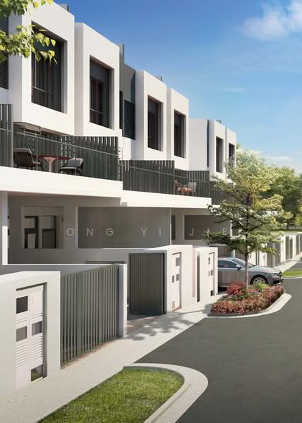 Luxus Hills, 8 Luxus Hill Drive, 5 Bedrooms, 3,757 sqft, Terraced House For Sale, by Ong Yi Jie, 500197563 - Exterior - PropertyGuru.com.sg
