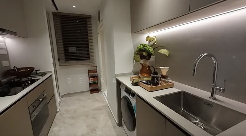Dunearn House, 760 Dunearn Road, Newton / Novena, 3 Bedrooms, 947 sqft, Condominium For Sale, by Debra Teng, 500197564 - Kitchen - PropertyGuru.com.sg