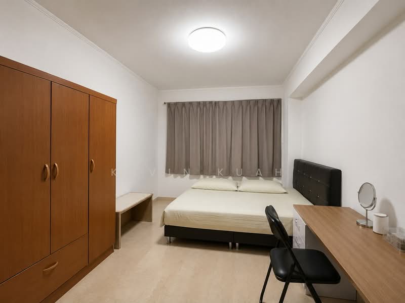 420 Hougang Avenue 10, 420 Hougang Avenue 10, 4 Bedrooms, 1,302 sqft, HDB Flat For Sale, by Kavin Kuah, 500197566 - Bedroom - PropertyGuru.com.sg