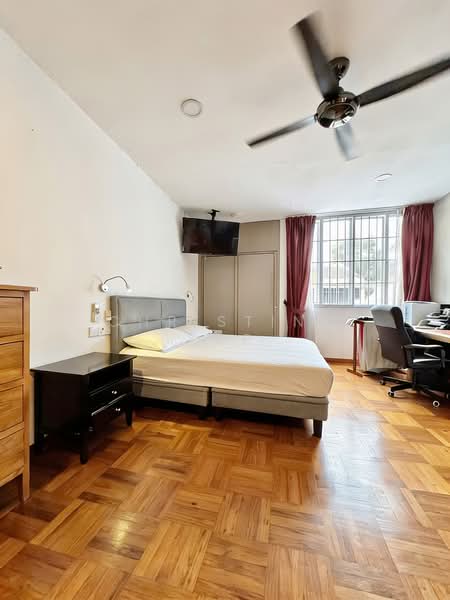 Eminence Landed - Holland Grove road/Mount Sinai/Holland Road, Holland Grove/Holland Road/Mount Sinai, 3 Bedrooms, 2,740 sqft, Terraced House For Sale, by Christine Yap, 500197569 - PropertyGuru.com.sg