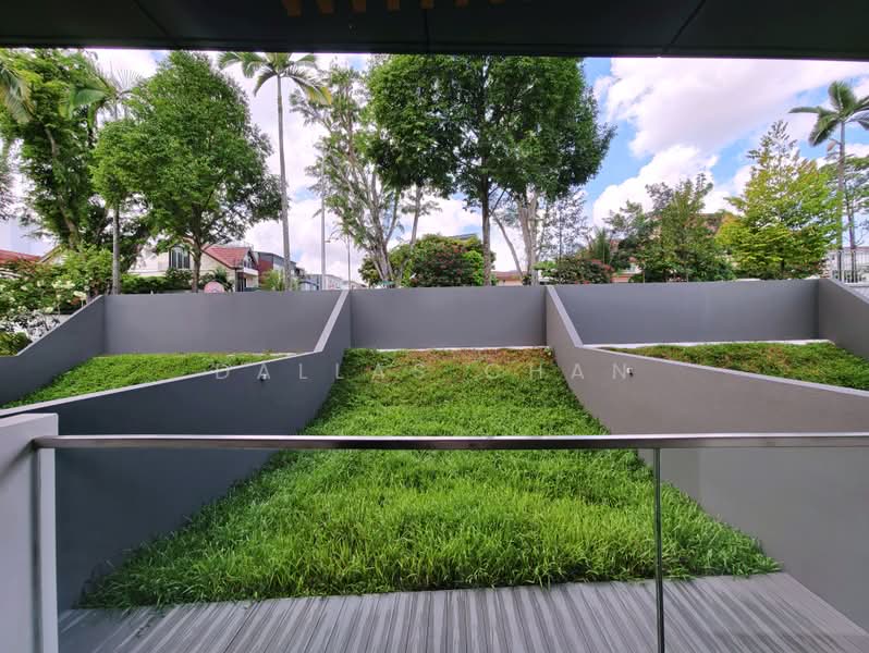 Seletar Hills Estate, , 4 Bedrooms, 5,380 sqft, Terraced House For Sale, by Dallas Chan, 500197573 - Yard - PropertyGuru.com.sg