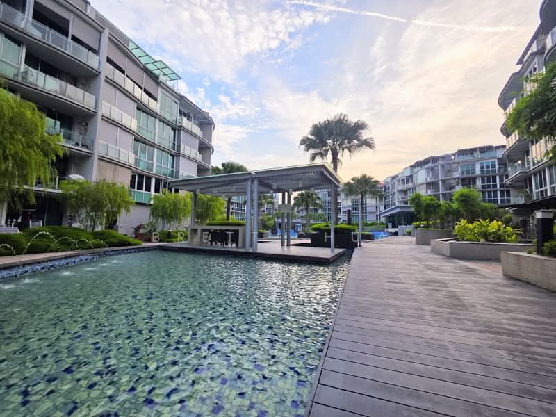 Canberra Residences, 513 Canberra Drive, 3 Bedrooms, 1,130 sqft, Condominium For Sale, by Brett Chua, 500197574 - Pool - PropertyGuru.com.sg