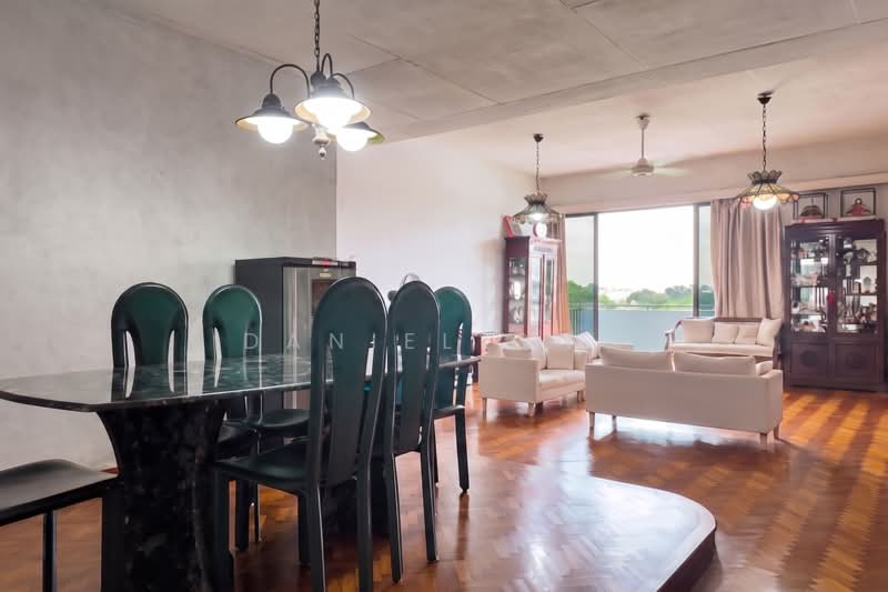 Goldhill Towers, 38 Goldhill Avenue, 3 Bedrooms, 1,550 sqft, Apartment For Sale, by Daniel Ong, 500197575 - Living Room - PropertyGuru.com.sg
