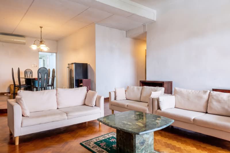 Goldhill Towers, 38 Goldhill Avenue, 3 Bedrooms, 1,550 sqft, Apartment For Sale, by Daniel Ong, 500197575 - Living Room - PropertyGuru.com.sg