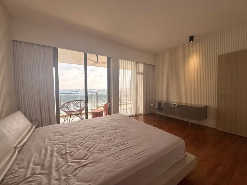 Waterfront Gold, 754 Bedok Reservoir Road, 4 Bedrooms, 2,153 sqft, Condominium For Sale, by Kenneth Yeo, 500197580 - PropertyGuru.com.sg