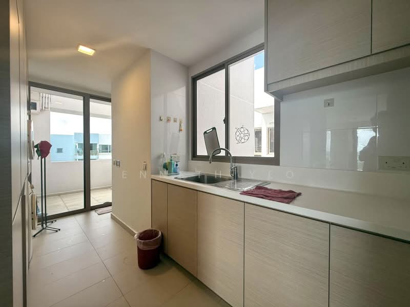 Waterfront Gold, 754 Bedok Reservoir Road, 4 Bedrooms, 2,153 sqft, Condominium For Sale, by Kenneth Yeo, 500197580 - PropertyGuru.com.sg