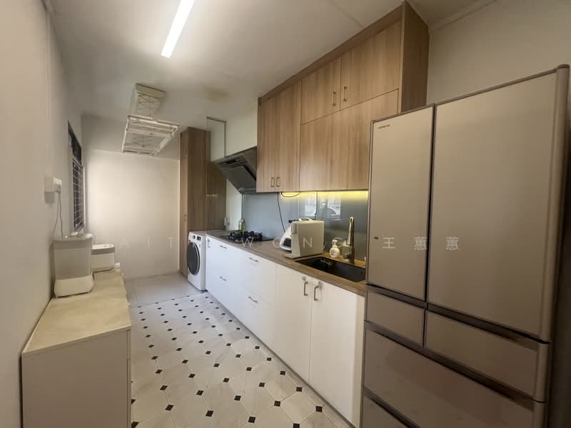 60 Strathmore Avenue, 60 Strathmore Avenue, 3 Bedrooms, 915 sqft, HDB Flat For Sale, by Faith Wong 王蕙蕙, 500197584 - Kitchen - PropertyGuru.com.sg