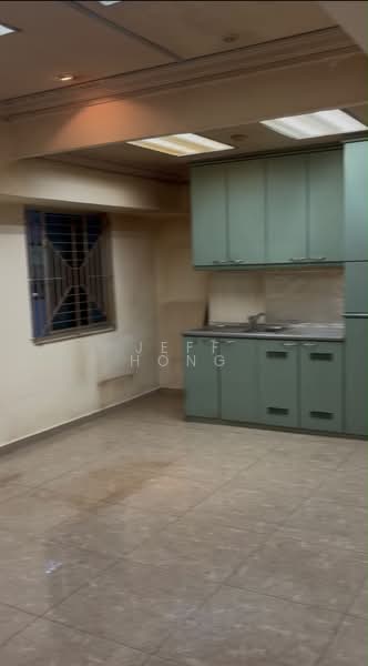 Textile Centre, 200 Jalan Sultan, 400 sqft, Office For Rent, by Jeff Hong, 500197585 - Pantry - CommercialGuru.com.sg