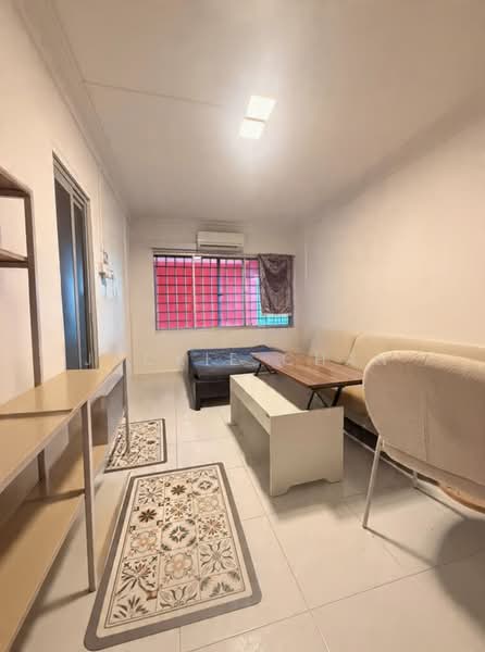 People's Park Complex, 1 Park Road, 3 Bedrooms, 1,119 sqft, Apartment For Sale, by Jackie Chan, 500197588 - Living Room - PropertyGuru.com.sg
