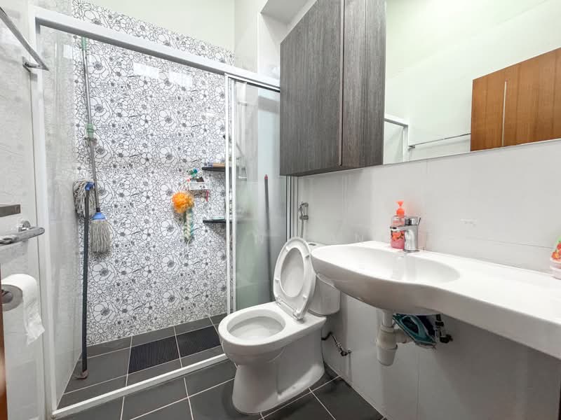 Charming Freehold Inter-Terrace For Sale @ Tai Hwan, , 5 Bedrooms, 2,800 sqft, Terraced House For Sale, by Bryan Pang, 500197630 - PropertyGuru.com.sg