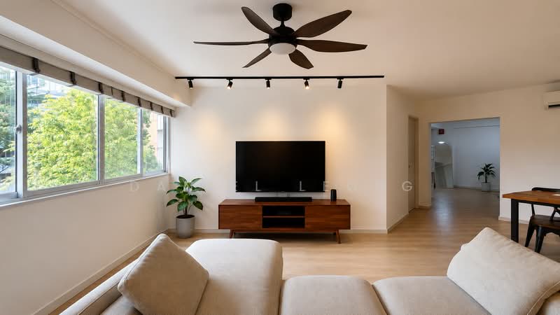 113 Serangoon North Avenue 1, 113 Serangoon North Avenue 1, 3 Bedrooms, 1,044 sqft, HDB Flat For Sale, by Daniel Leong, 500197632 - Living Room - PropertyGuru.com.sg