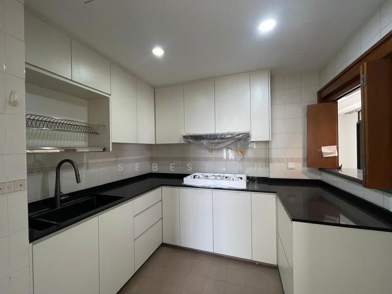 Grande Vista, 12 Cactus Drive, Seletar / Yio Chu Kang, 3 Bedrooms, 1,668 sqft, Condominium For Rent, by Sebestian Cheng, 500197636 - Kitchen - PropertyGuru.com.sg