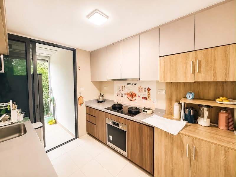 Parc Life, 33 Sembawang Crescent, 3 Bedrooms, 1,066 sqft, Executive Condominium For Sale, by Tracy Lim, 500197639 - Kitchen - PropertyGuru.com.sg