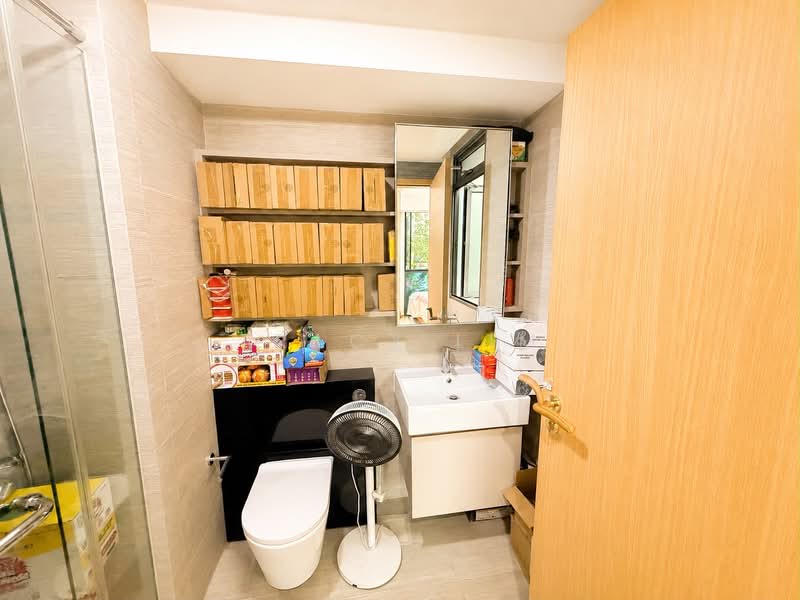 Parc Life, 33 Sembawang Crescent, 3 Bedrooms, 1,066 sqft, Executive Condominium For Sale, by Tracy Lim, 500197639 - Bathroom - PropertyGuru.com.sg