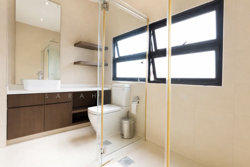 Astridville, 34-34B Jalan Ampang, 4 Bedrooms, 2,433 sqft, Condominium For Sale, by Sarah X. (郑雪梅), 500197644 - Bathroom - PropertyGuru.com.sg