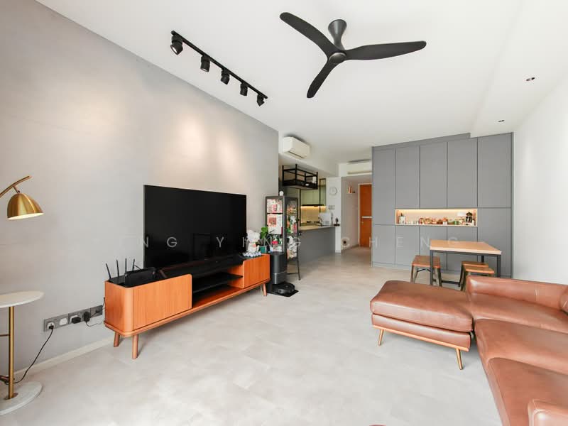 The Centris, 81 Jurong West Central 3, 3 Bedrooms, 1,238 sqft, Condominium For Sale, by Ying Ying Cheng, 500197652 - Living Room - PropertyGuru.com.sg