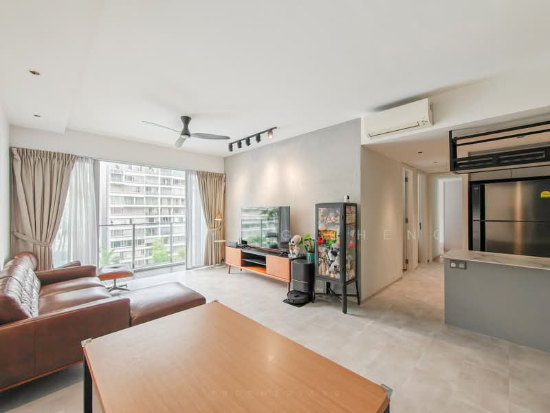 The Centris, 81 Jurong West Central 3, 3 Bedrooms, 1,238 sqft, Condominium For Sale, by Ying Ying Cheng, 500197652 - Living Room - PropertyGuru.com.sg