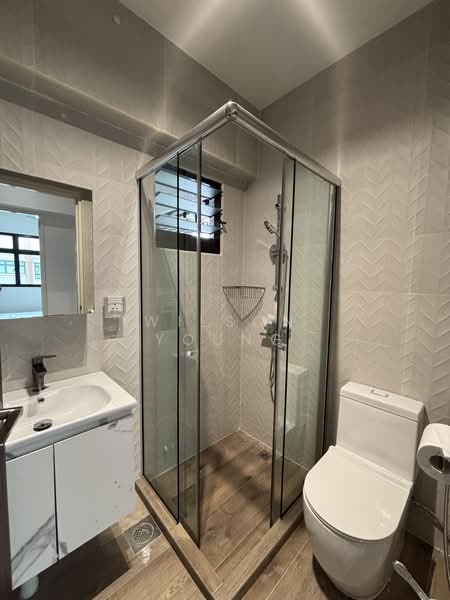 365C Upper Serangoon Road, 365C Upper Serangoon Road, 3 Bedrooms, 990 sqft, HDB Flat For Rent, by Wilson Young, 500197653 - Bathroom - PropertyGuru.com.sg
