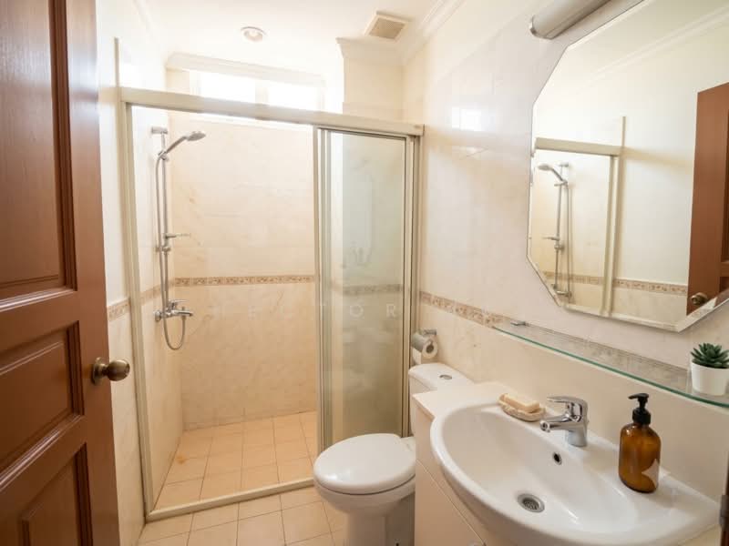 East View 18, 18 Rambutan Road, 3 Bedrooms, 1,173 sqft, Apartment For Sale, by Hector Au, 500197663 - Bathroom - PropertyGuru.com.sg