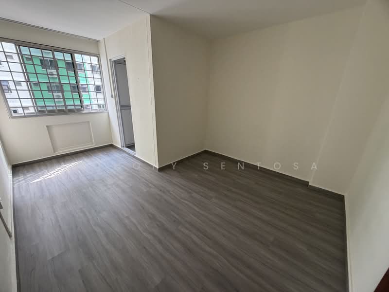 823 Jurong West Street 81, 823 Jurong West Street 81, 4 Bedrooms, 1,301 sqft, HDB Flat For Sale, by Anthony Sentosa, 500197664 - Interior - PropertyGuru.com.sg