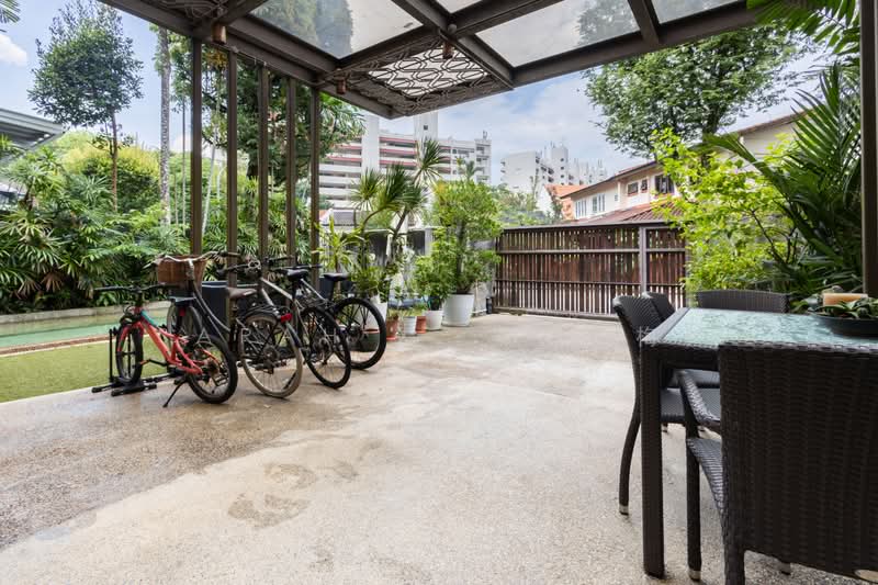 🌳 Tranquil Hillcrest Semi-Detached Move-in Ready, , 6 Bedrooms, 4,500 sqft, Semi-Detached House For Sale, by Sarah X. (郑雪梅), 500197665 - Exterior - PropertyGuru.com.sg