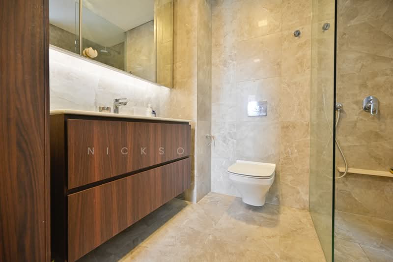 Artra, 12 Alexandra View, 3 Bedrooms, 1,119 sqft, Condominium For Sale, by Nickson Guay, 500197676 - Bathroom - PropertyGuru.com.sg