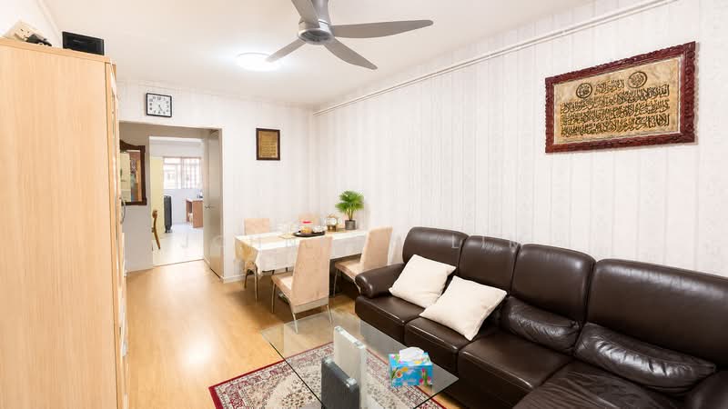 914 Jurong West Street 91, 914 Jurong West Street 91, 2 Bedrooms, 785 sqft, HDB Flat For Sale, by Johnson Lim, 500197680 - Living Room - PropertyGuru.com.sg
